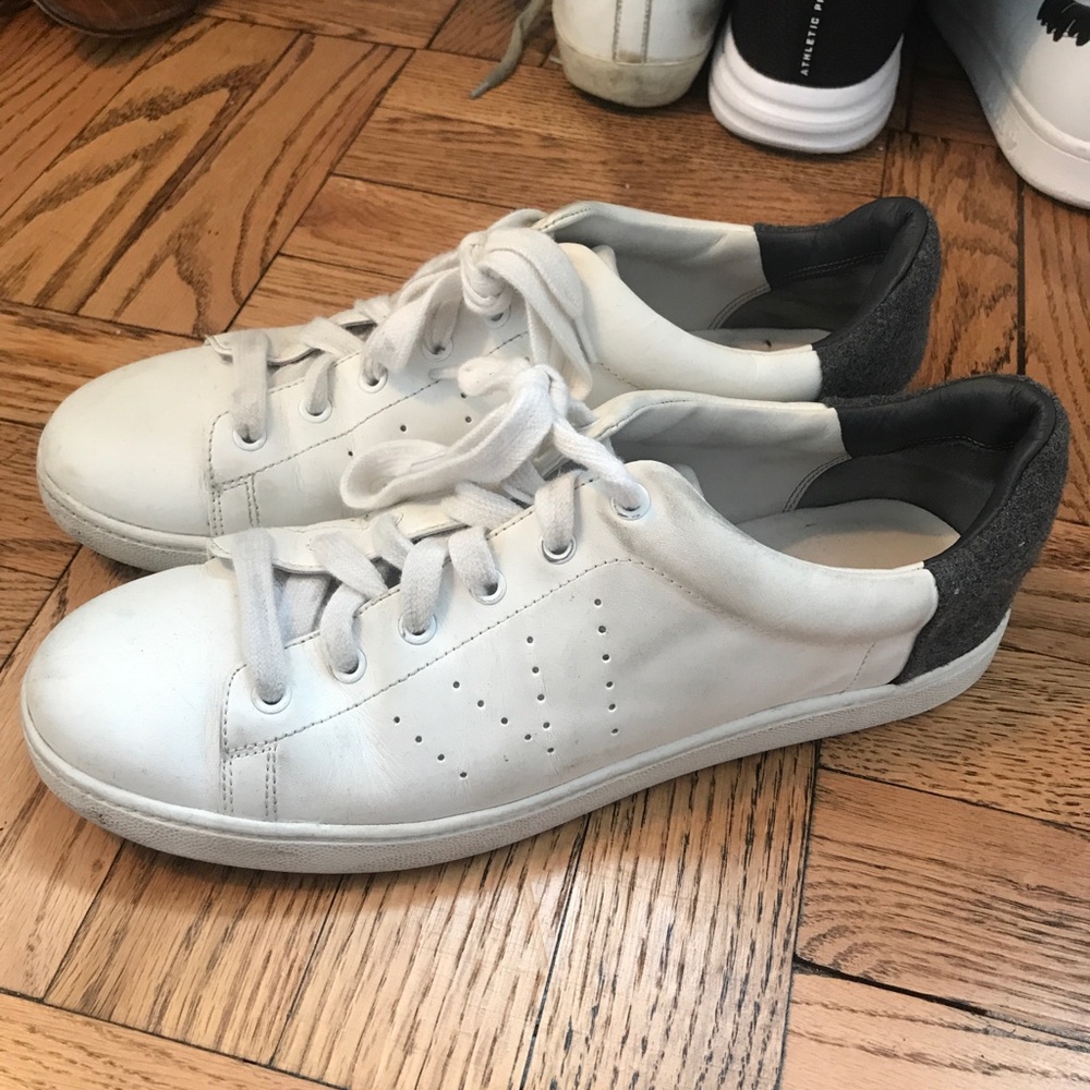 Vince sneakers